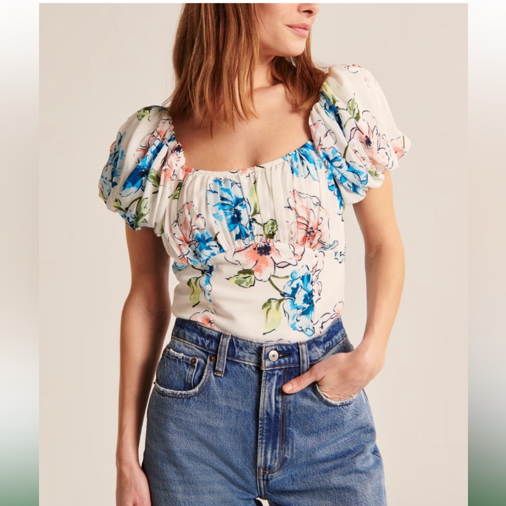 ABERCROMBIE Ruched Puff Sleeve Scoopneck Top NWOT
